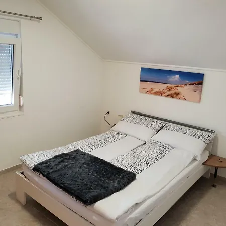 Apartma Jelka *