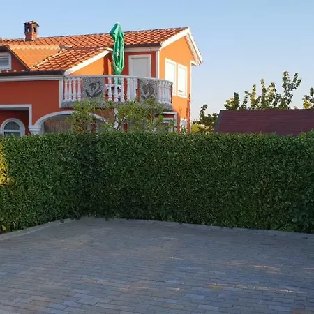 Apartma Jelka *